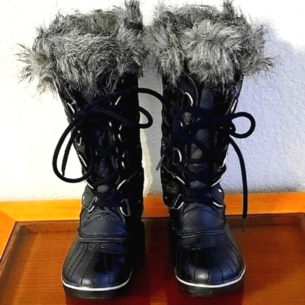 SOREL WOMEN'S SZ 7 WATERPROOF WINTER BOOTS